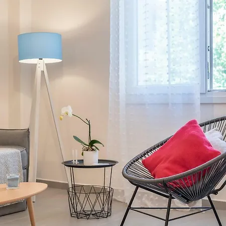 Apartment Dione *